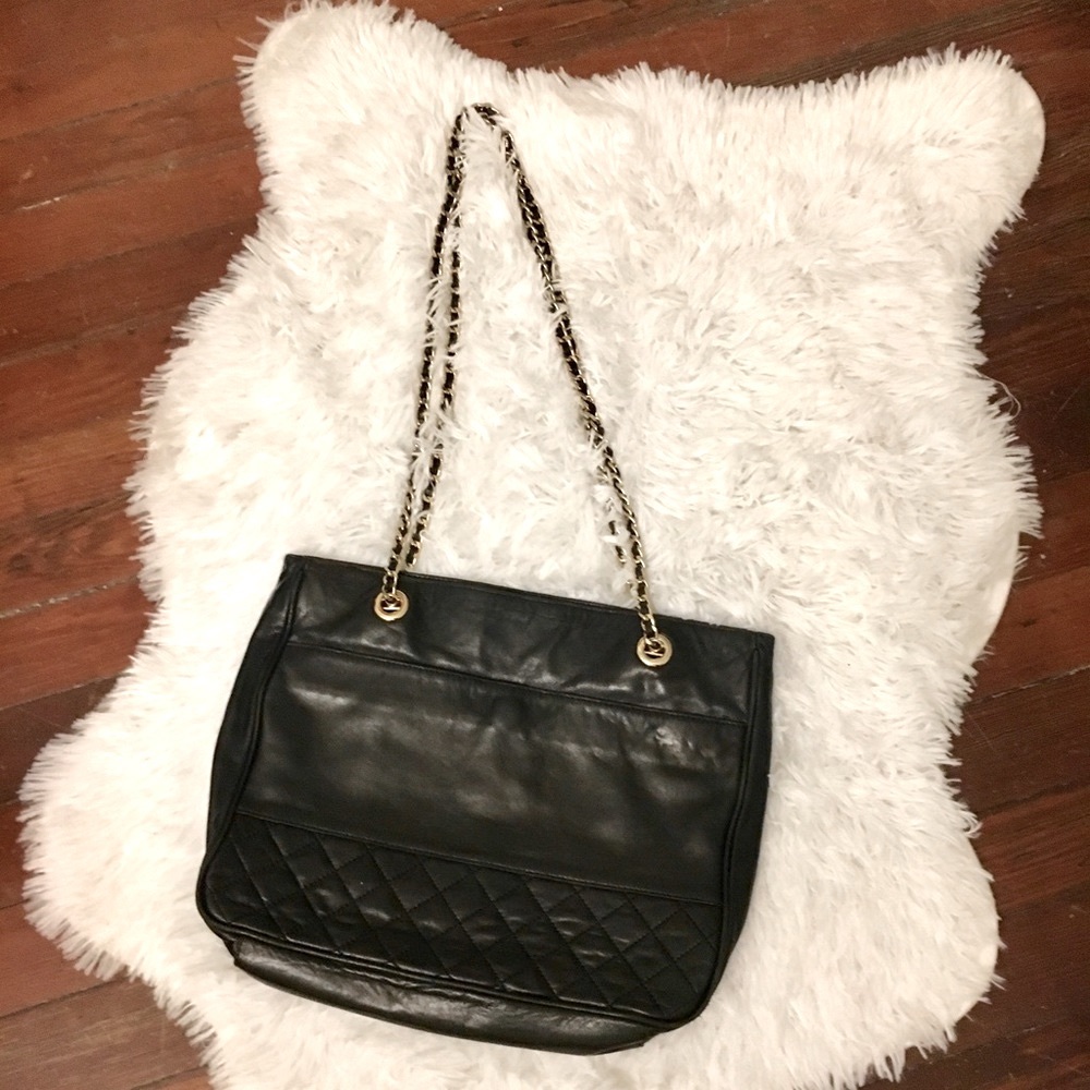 Authentic Black Leather Tre Vero Purse - image 4